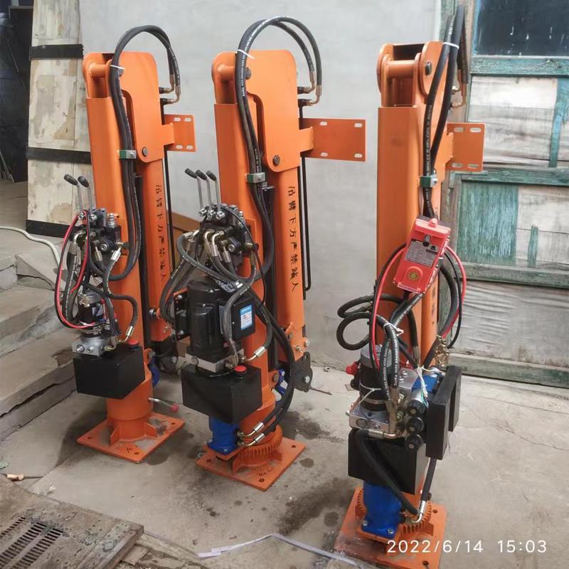 安次区重汽蓝牌随车吊 3.2吨 国六动力强 液压驱动 农用自卸起重机